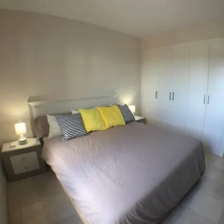 شقة Luxueux/marbella/ Golf Flamingos إِستيبونا